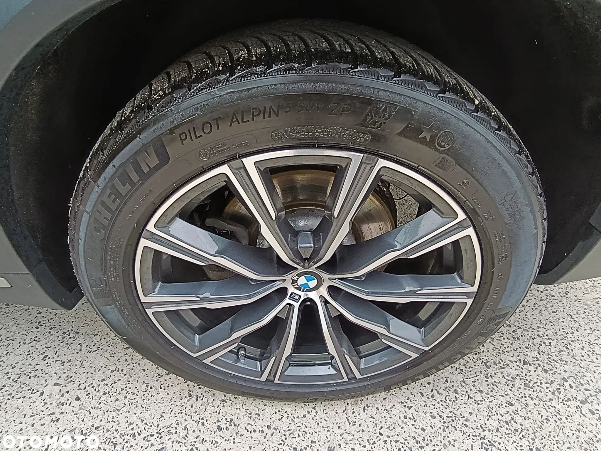 BMW X5 xDrive40i - 35