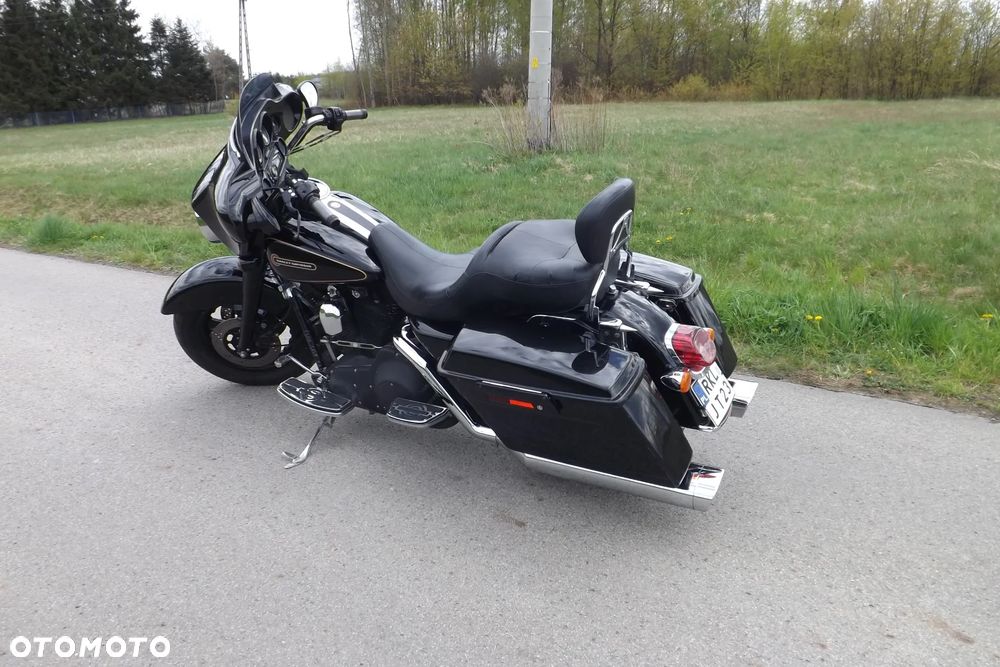 Harley-Davidson FLH Electra Glide - 7