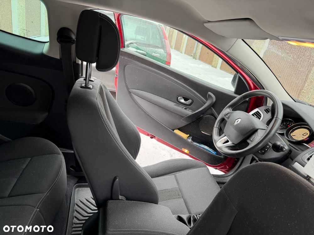 Renault Megane 1.6 16V Dynamique Euro5 - 16