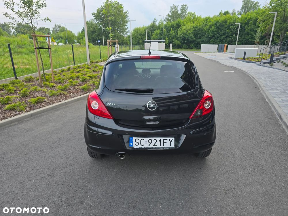 Opel Corsa 1.4 16V Energy - 15