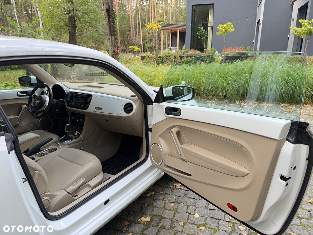 Volkswagen Beetle 2.5 - 16