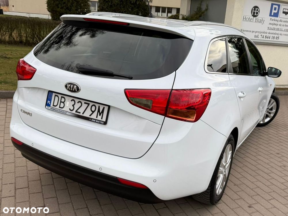 Kia Ceed 1.4 L - 24