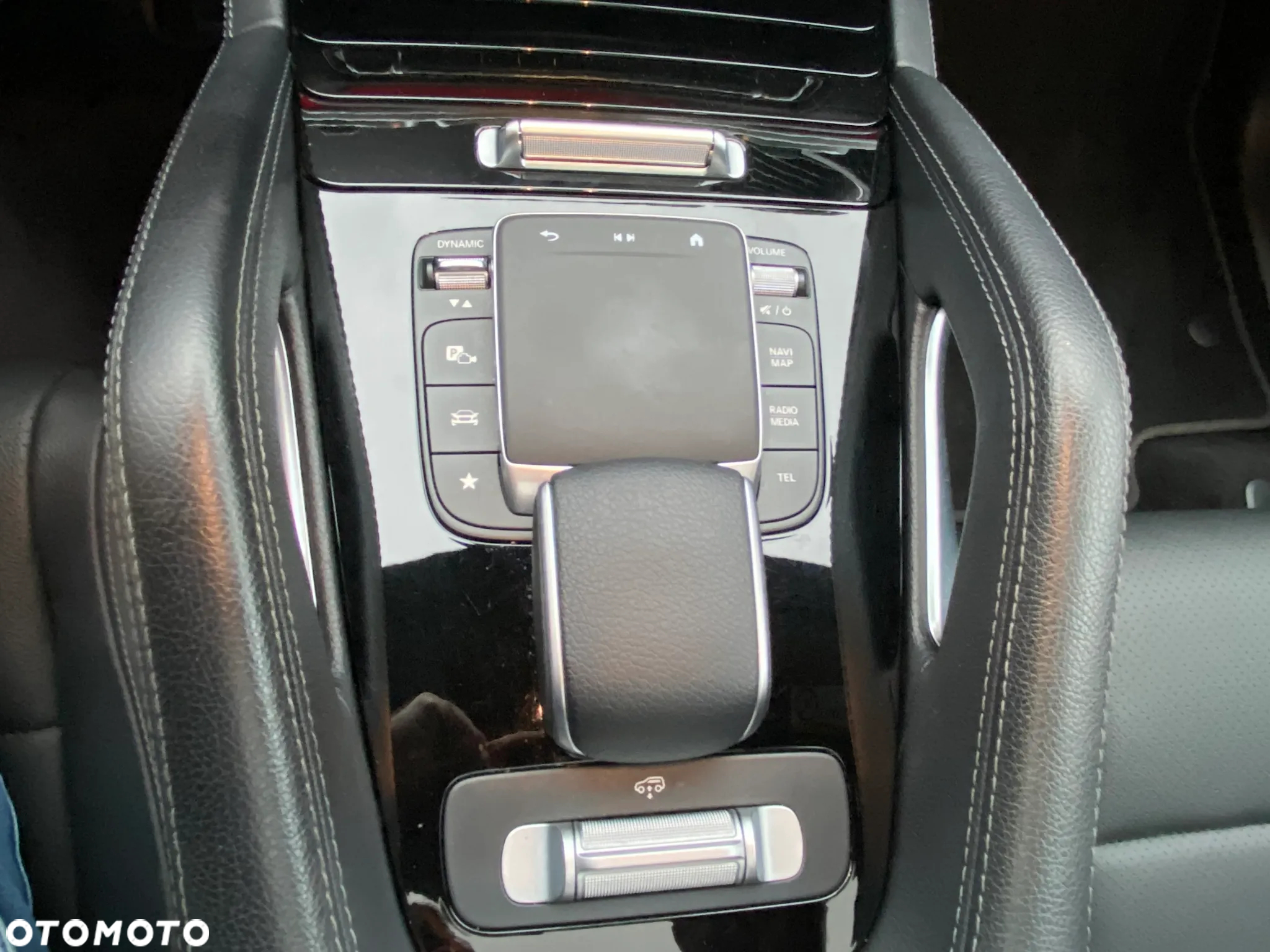 Mercedes-Benz GLE - 30