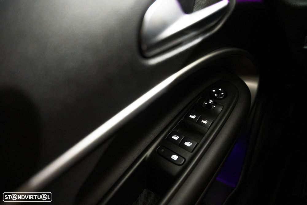 Jeep Avenger 54 kWh Summit - 14