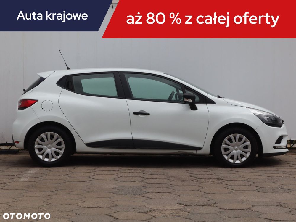 Renault Clio - 8