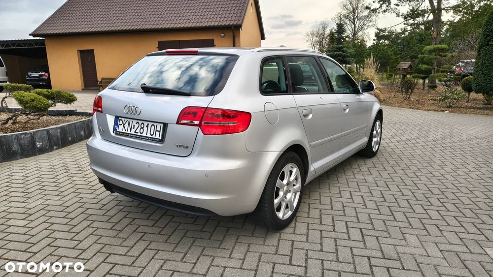 Audi A3 Sportback - 6
