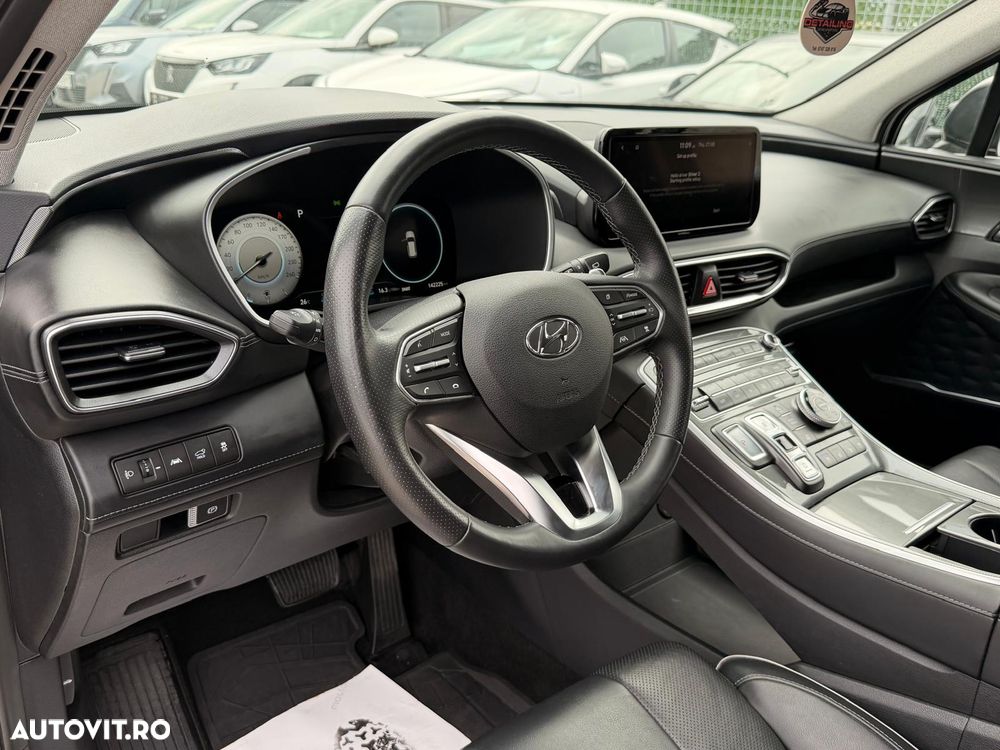 Hyundai Santa Fe 2.2 CRDi 202 CP 4WD 8DCT Luxury - 23