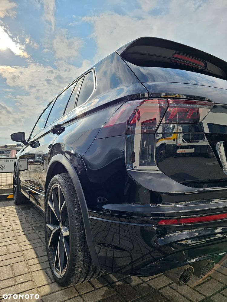 Volkswagen Tiguan - 11