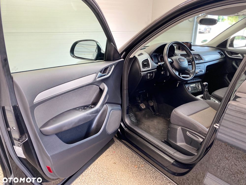Audi Q3 2.0 TDI Edycja Specjalna - 9
