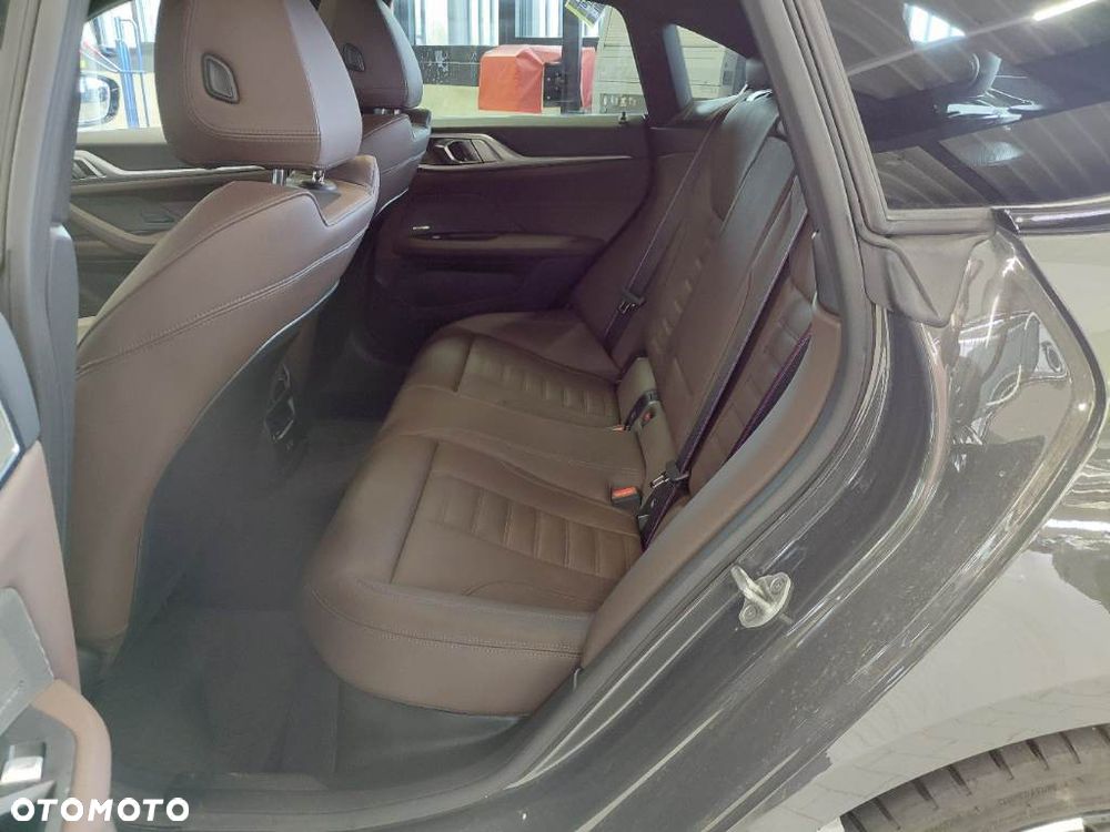 BMW Seria 4 420d xDrive Sport-Aut M Sport - 13