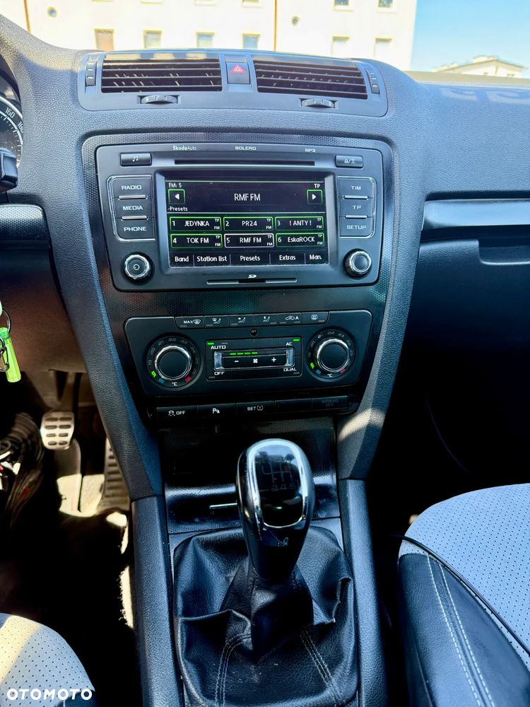 Skoda Octavia 2.0 TFSI RS - 11