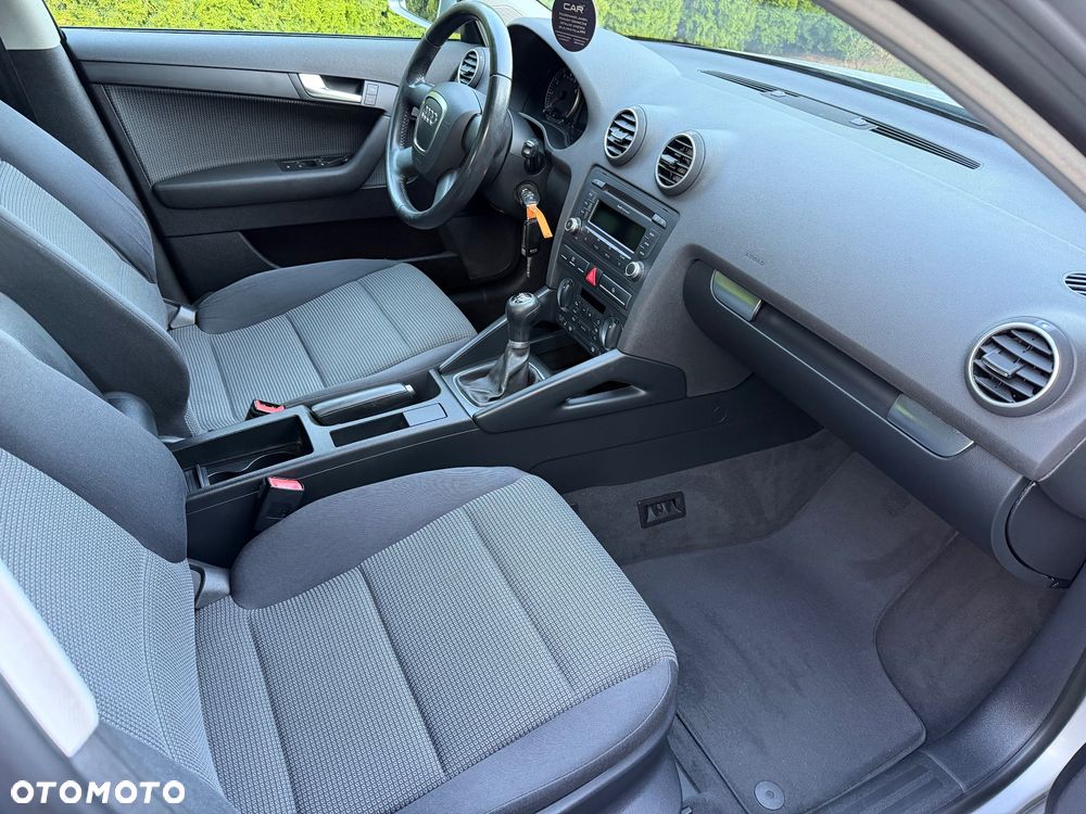 Audi A3 Sportback - 5