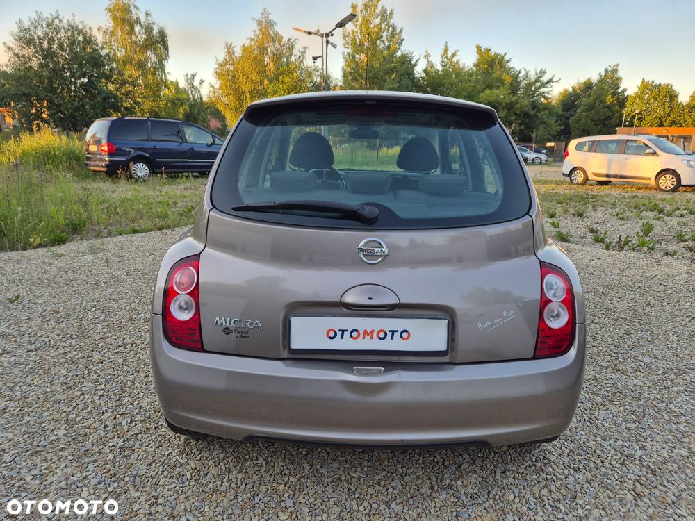 Nissan Micra - 8