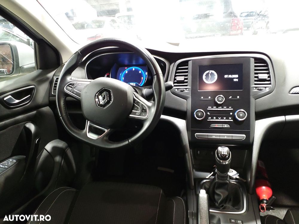 Renault Megane Blue dCi 116 Intens - 12