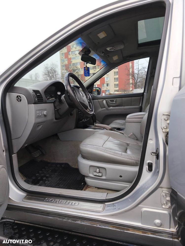 Kia Sorento - 9