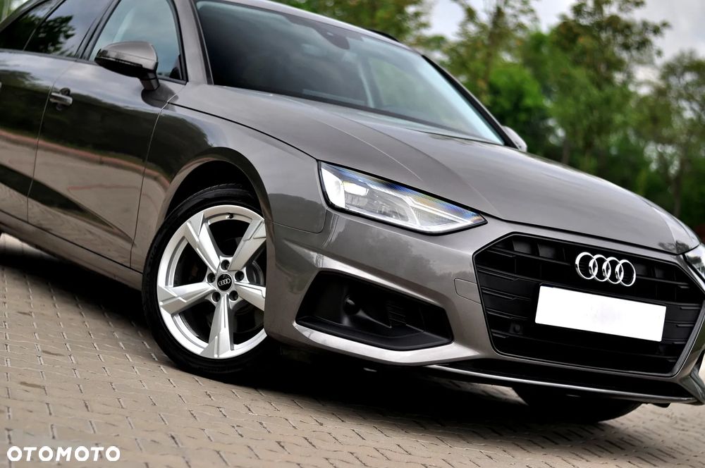Audi A4 Avant 35 TDI S tronic - 1