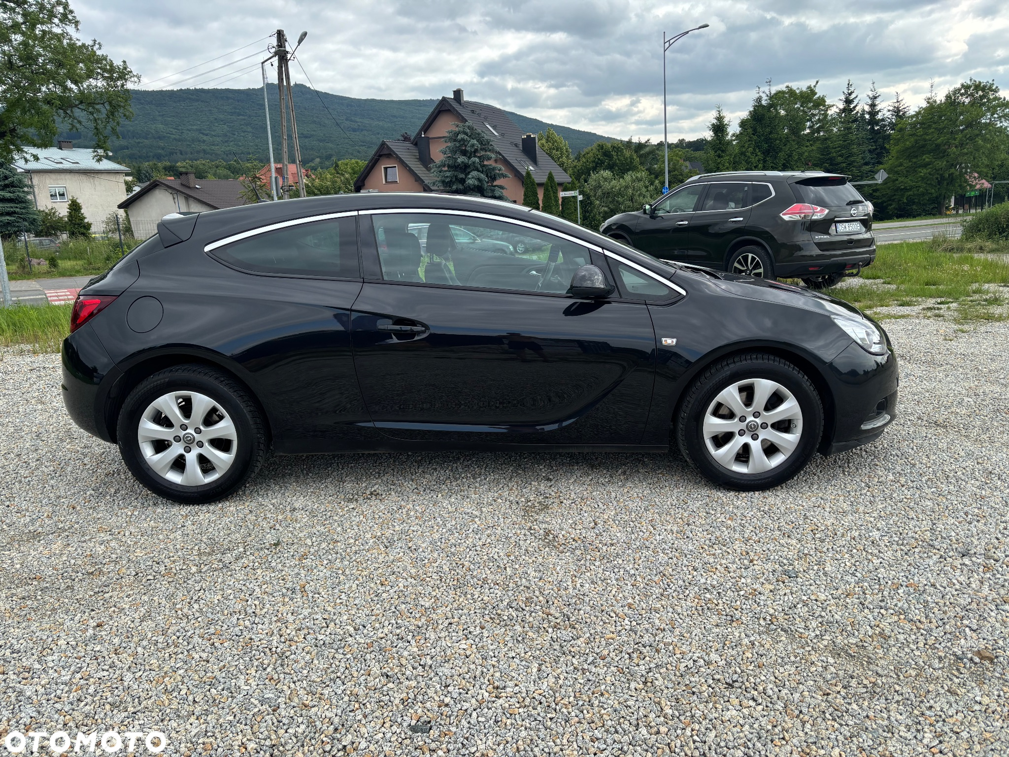 Opel Astra GTC 1.4 Turbo - 11