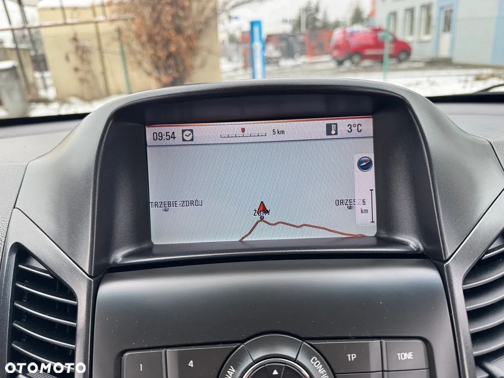 Chevrolet Orlando - 37