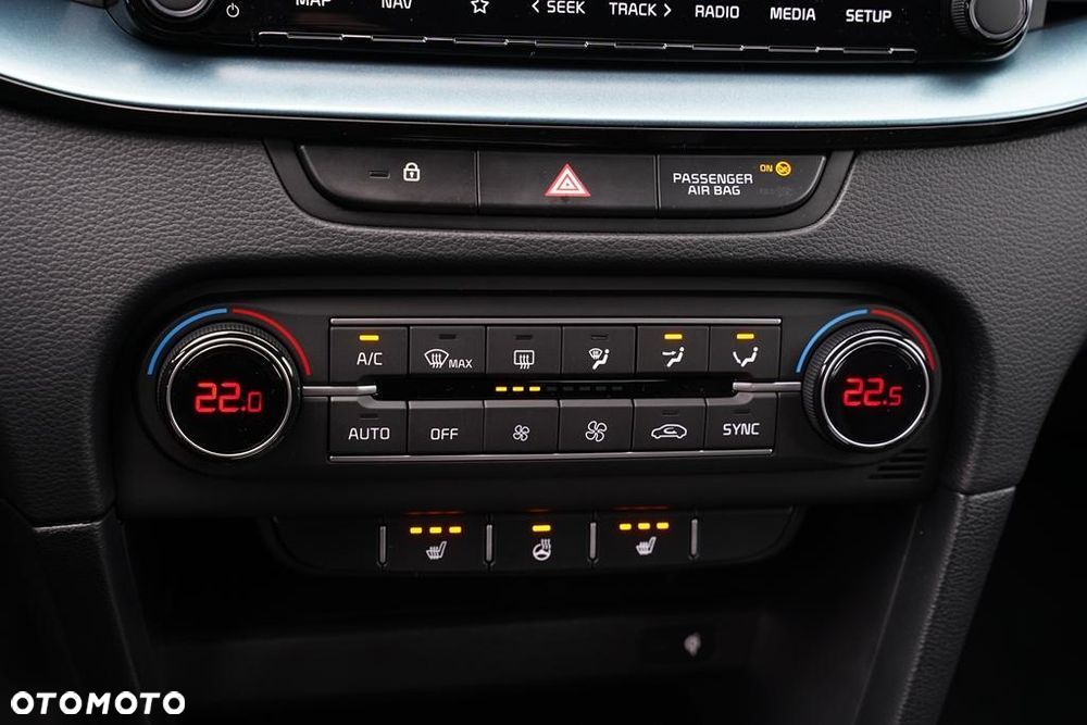 Kia XCeed 1.6 T-GDI Tribute DCT - 23