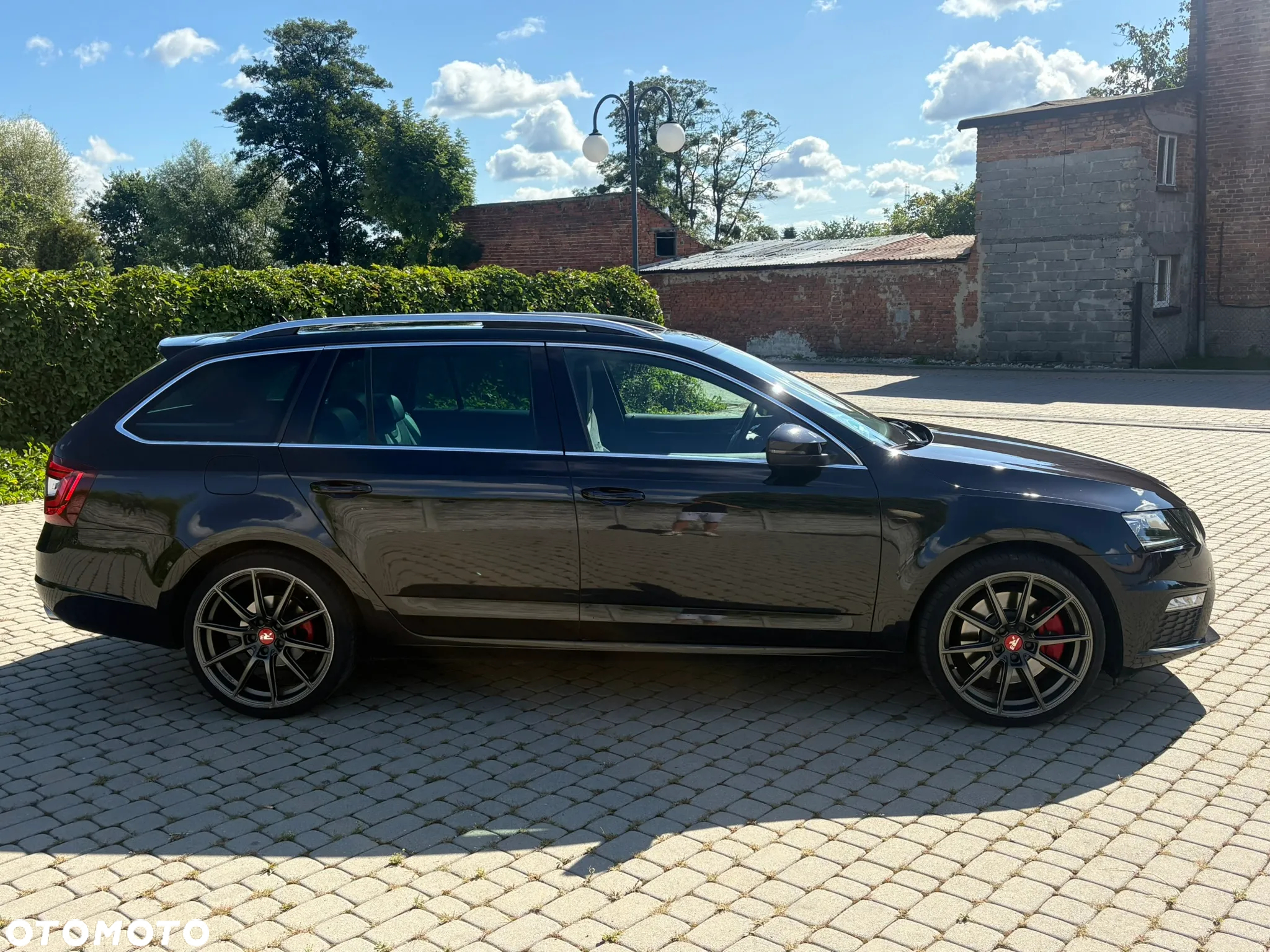 Skoda Octavia 2.0 TSI DSG RS 230 - 7