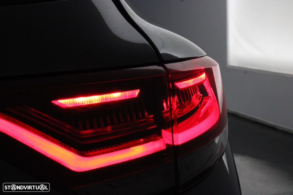 Renault Mégane Sport Tourer 1.6 E-Tech Plug-In Zen - 34