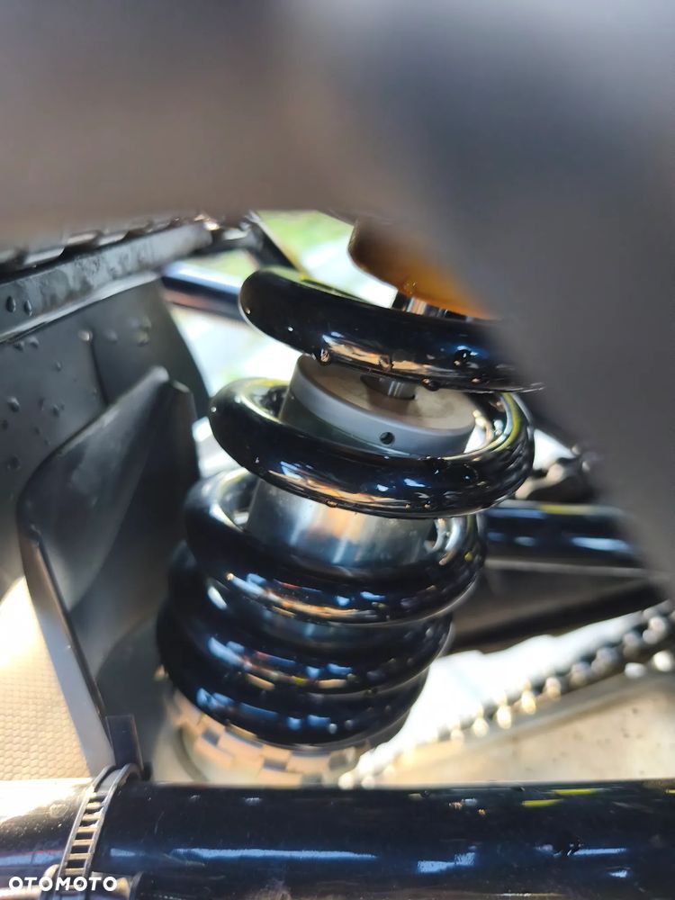 Benelli TRK 502 - 13