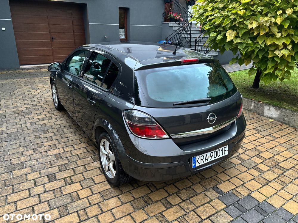 Opel Astra III 1.7 CDTI - 6