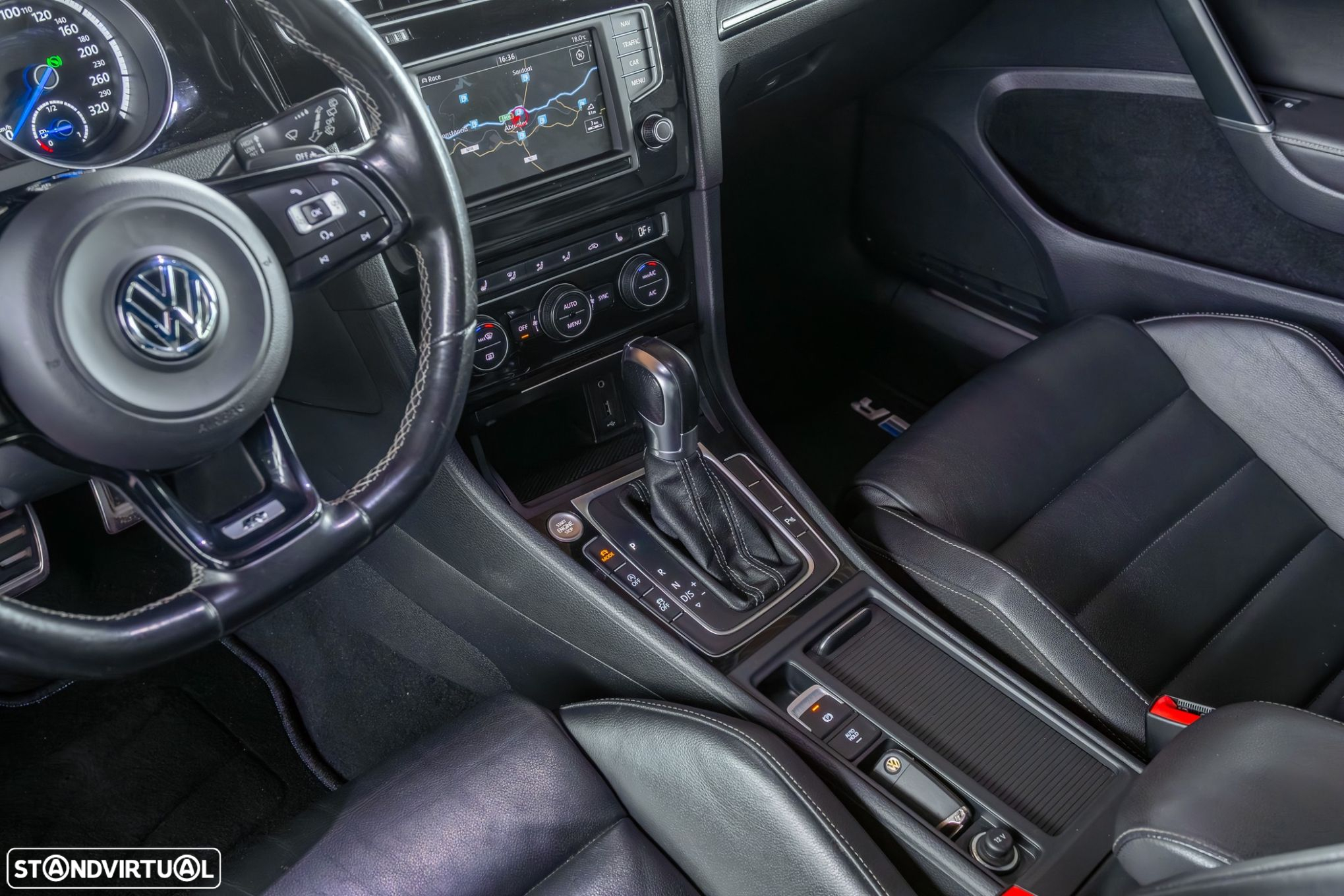VW Golf R 2.0 TSI OPF 4Motion DSG - 18