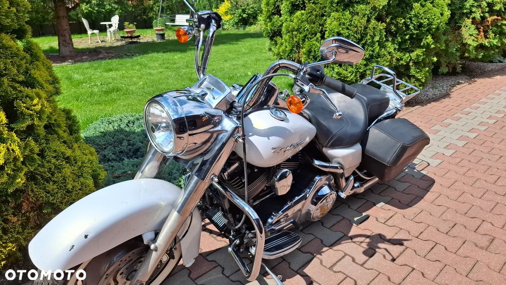 Harley-Davidson Touring Road King - 20
