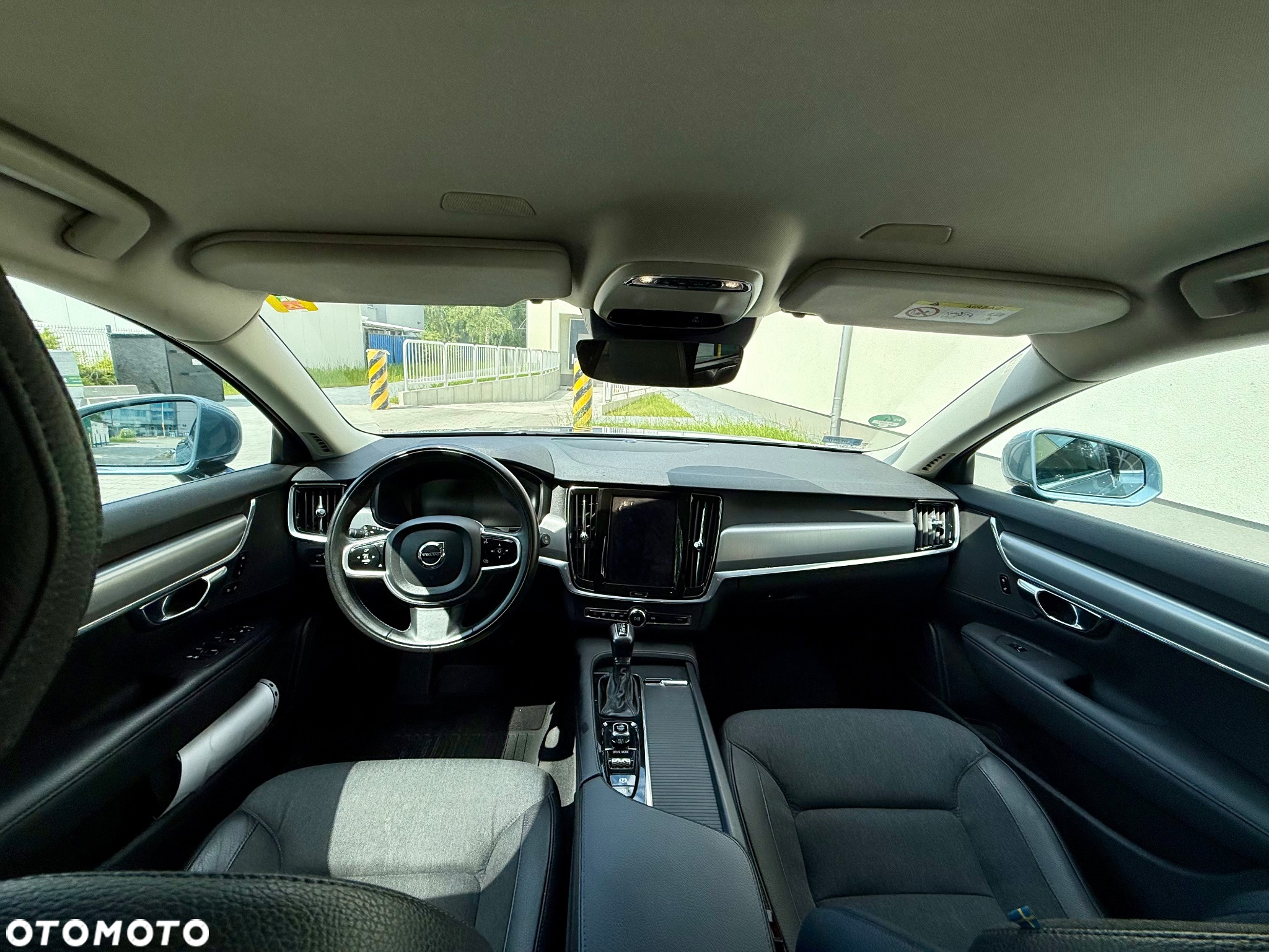 Volvo V90 D4 AWD Momentum - 16