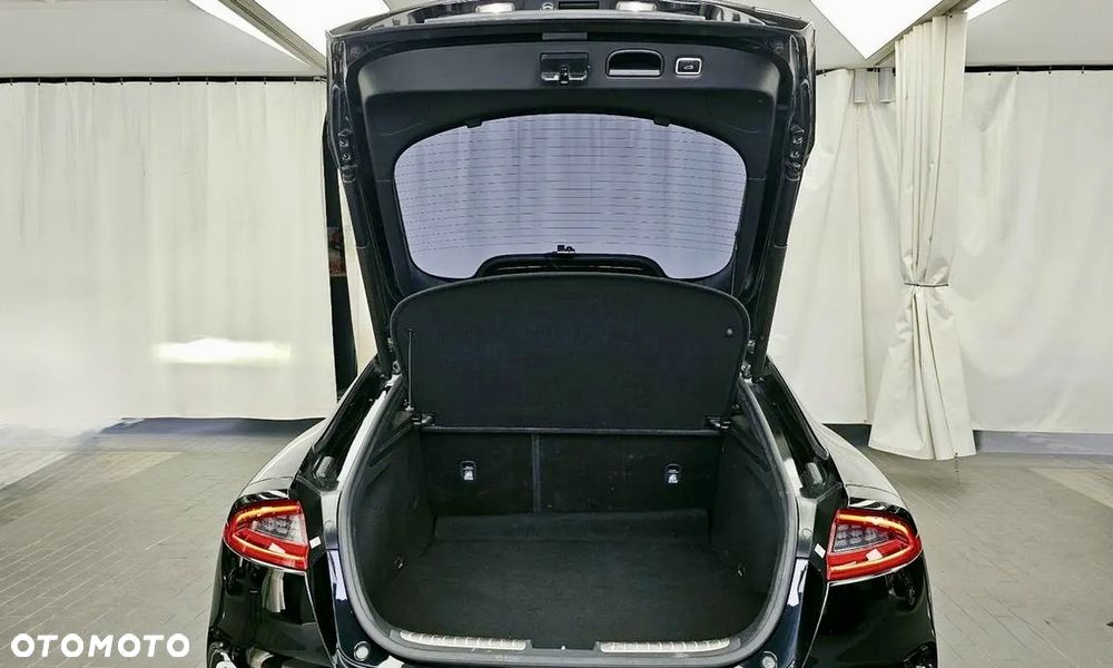 Kia Stinger - 21