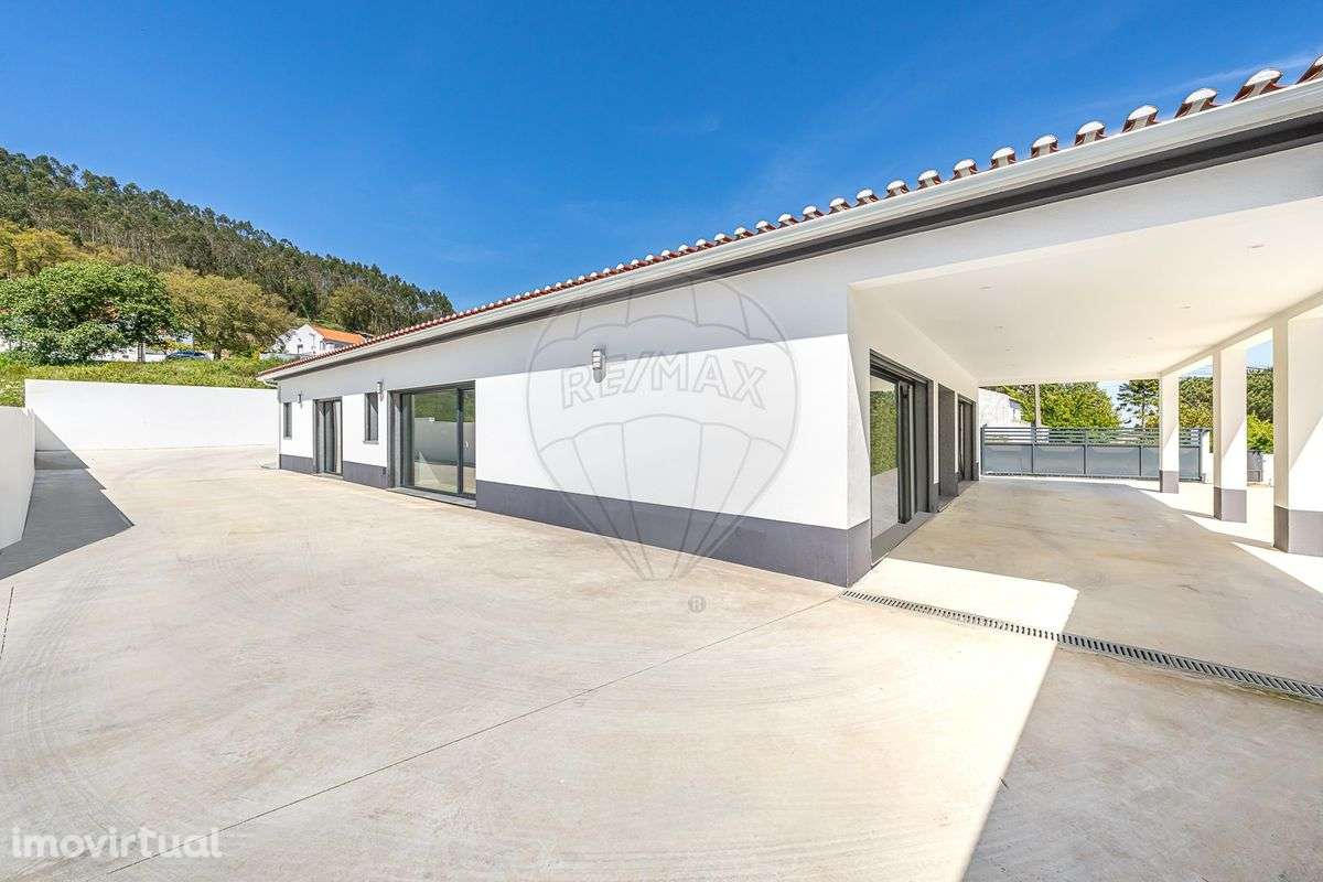 Moradia T6 para venda - Grande imagem: 3/32