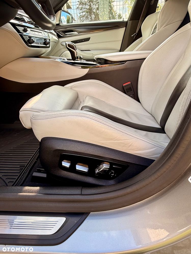 BMW M5 Competition - 27