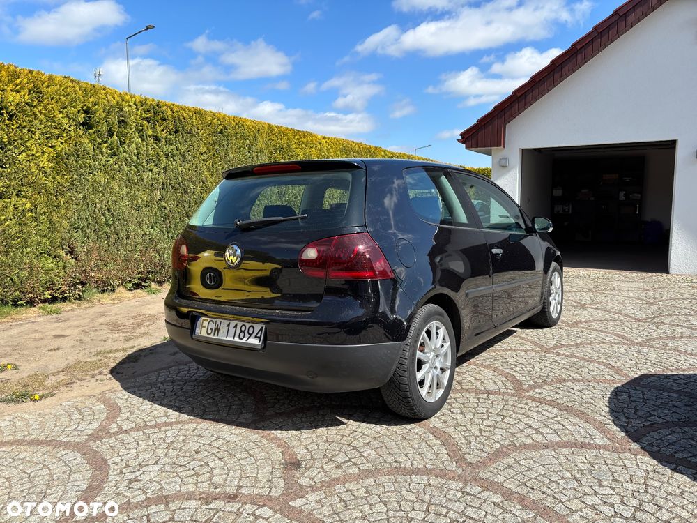 Volkswagen Golf 1.6 FSI Goal - 4