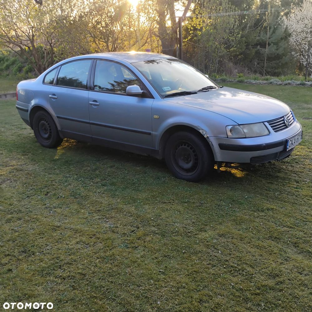 Volkswagen Passat 1.9 TDI CL - 7