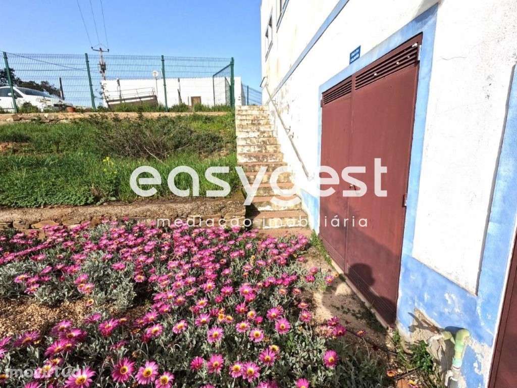 Instalações industriais inseridas num terreno com 54.875 m2 - Grande imagem: 5/21