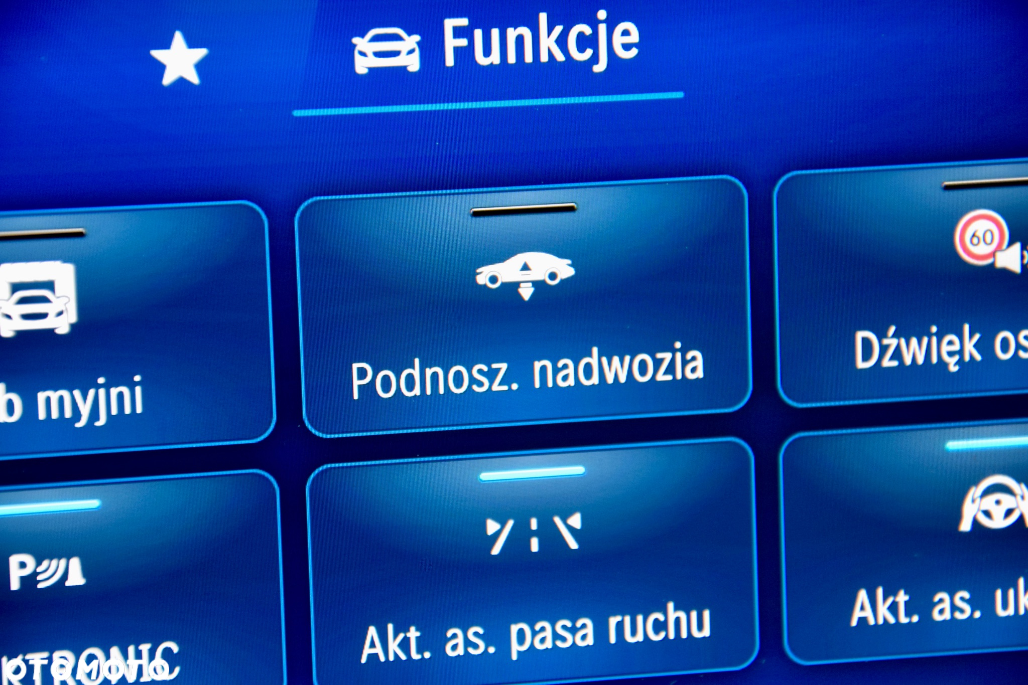 Mercedes-Benz Klasa V 300 d 4-Matic 9G-Tronic Exclusive (ekstra d³) - 24