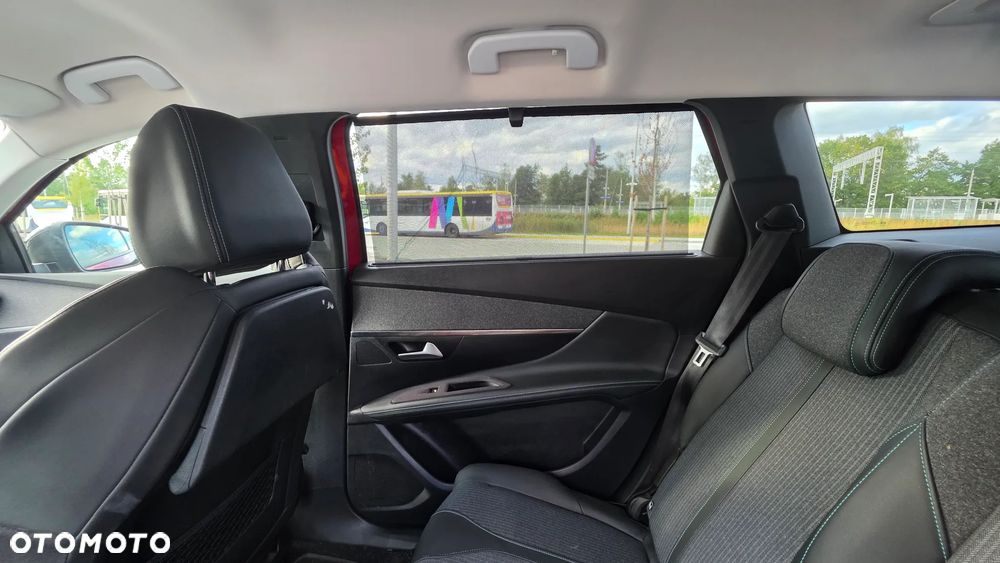 Peugeot 5008 - 17