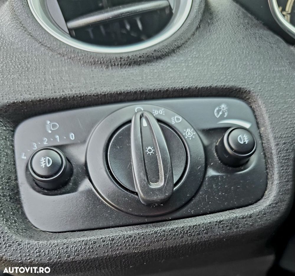 Ford Fiesta 1.5 TDCi Titanium - 28