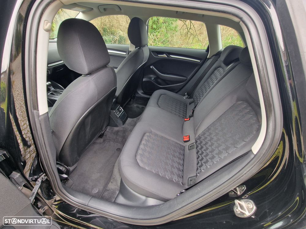Audi A3 Sportback 1.6 TDI Sport - 5