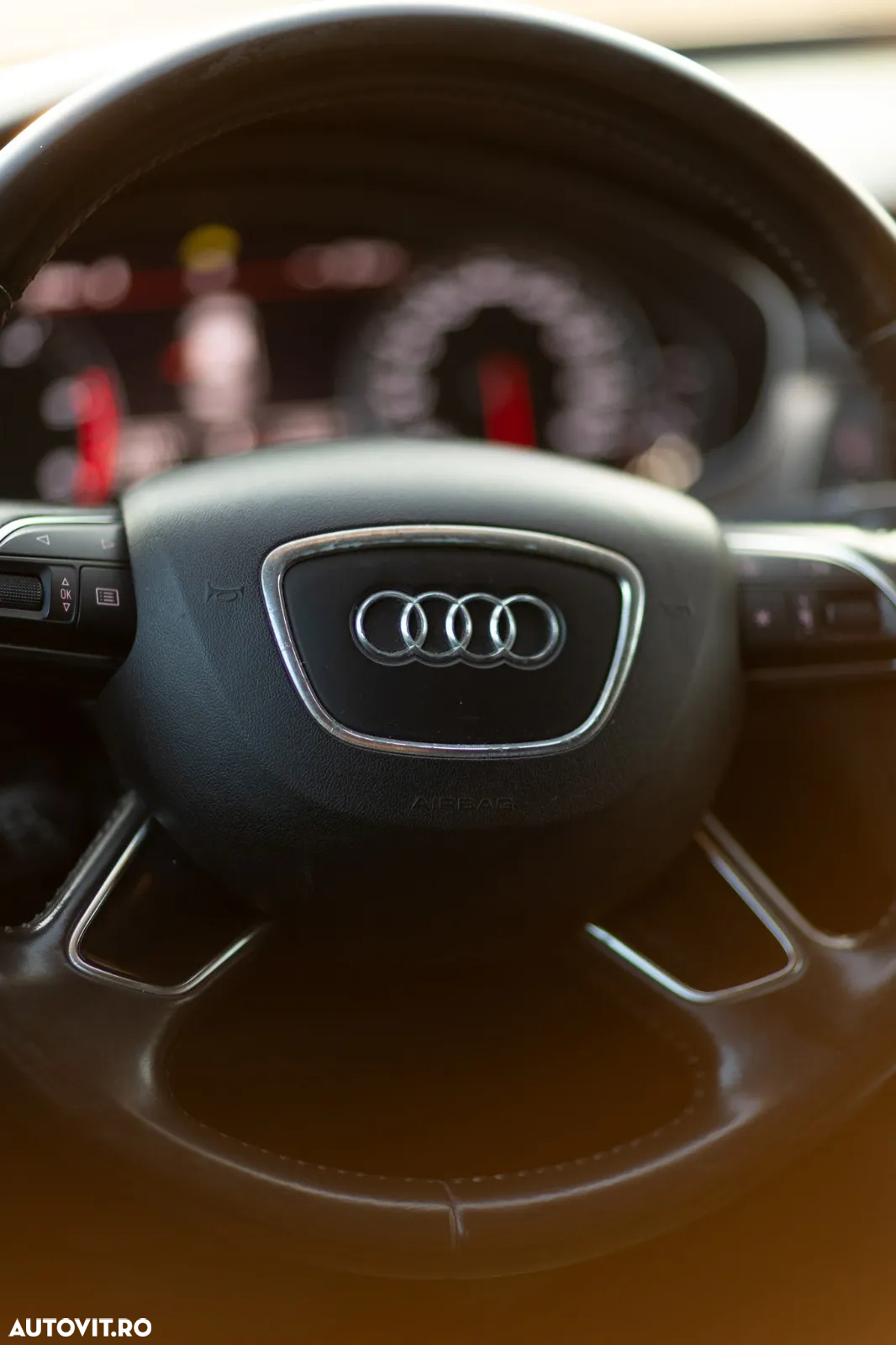 Audi A6 Avant 2.0 TDI Ultra S tronic - 15