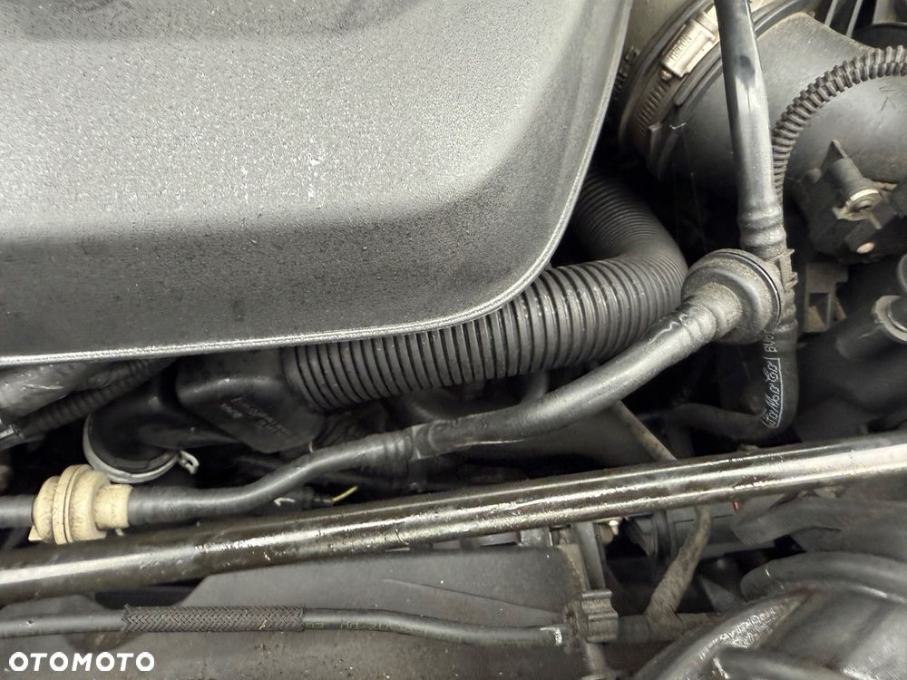 Ford Focus 1.6 Ti-VCT Sport - 24