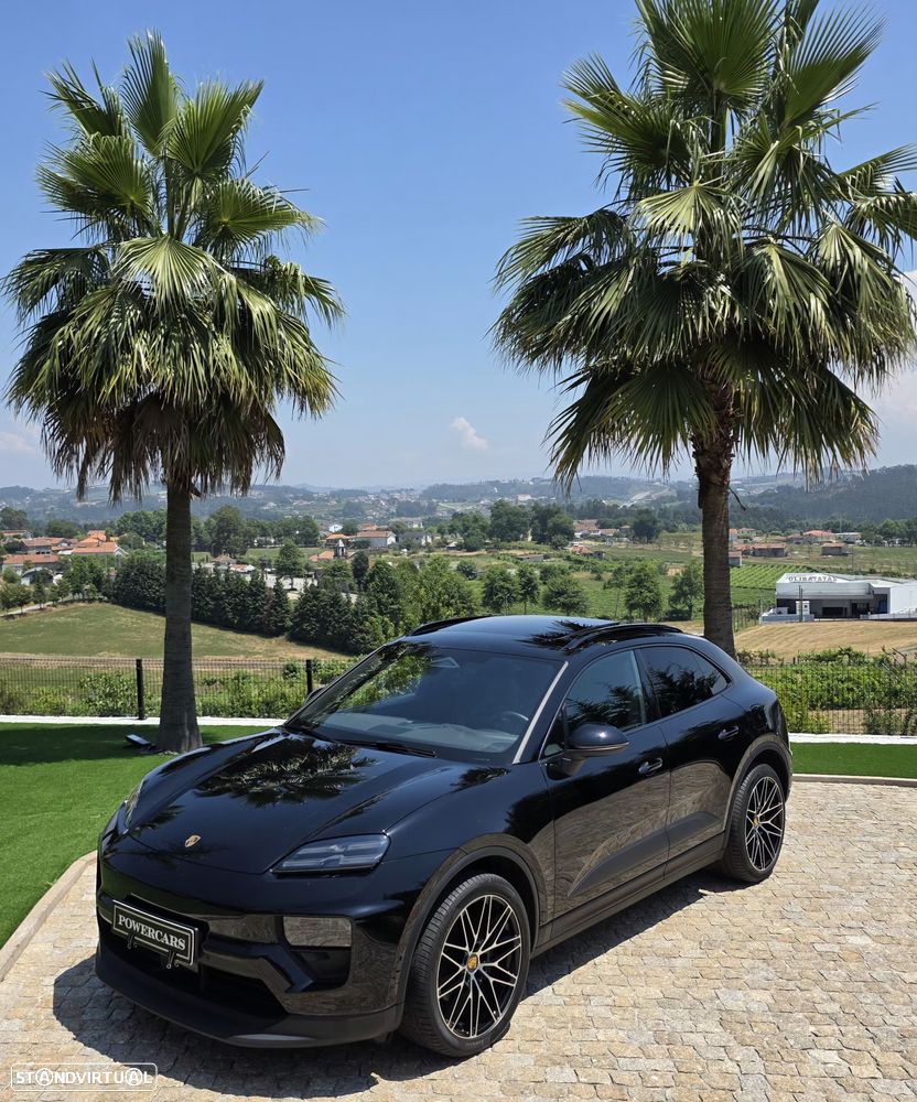 Porsche Macan Electric - 4