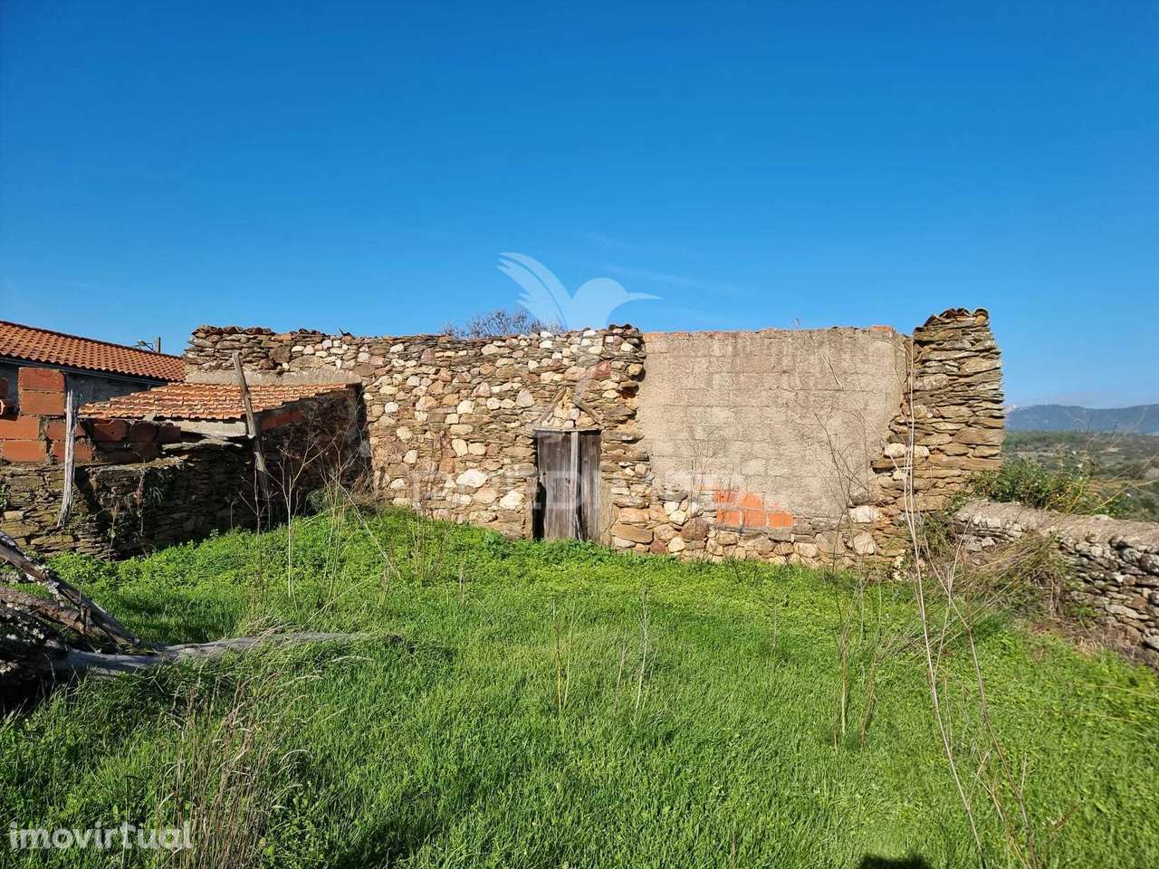 TERRENO URBANO COM VISTA PARA A SERRA - Grande imagem: 5/12