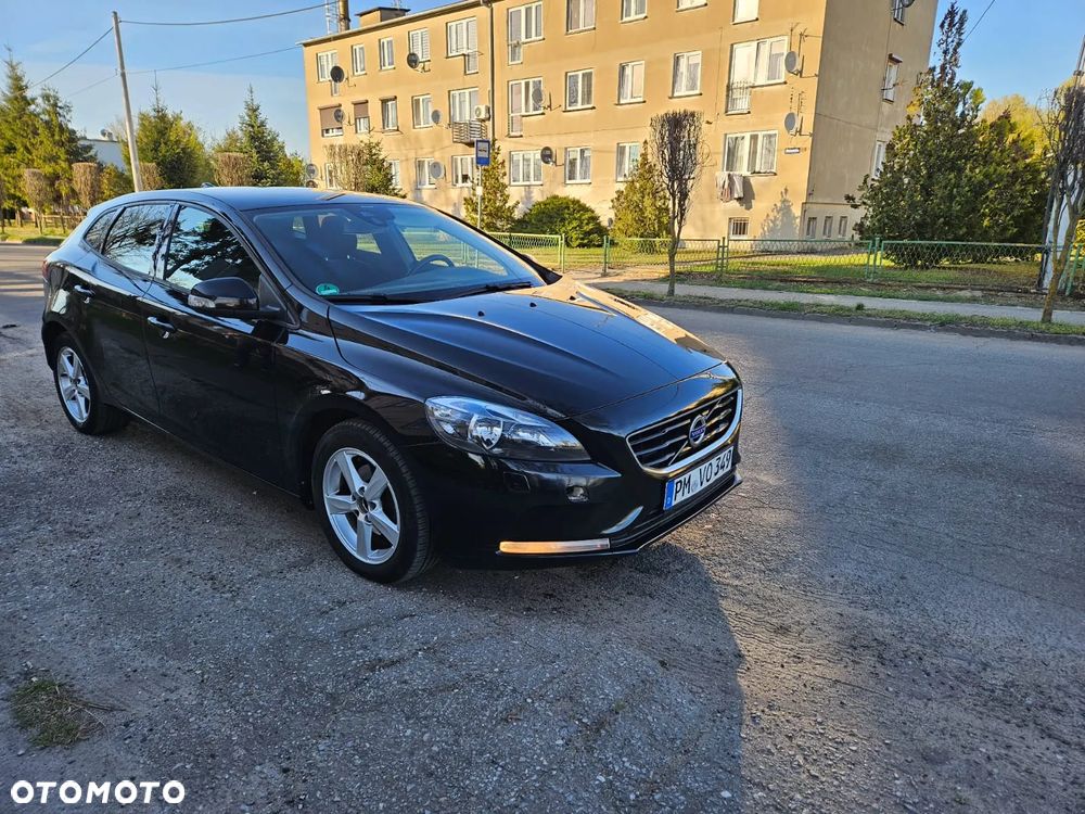Volvo V40 - 11