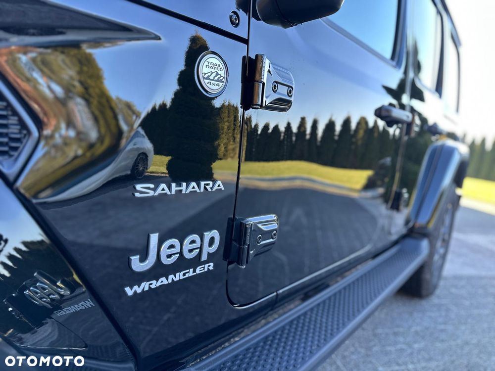 Jeep Wrangler - 3