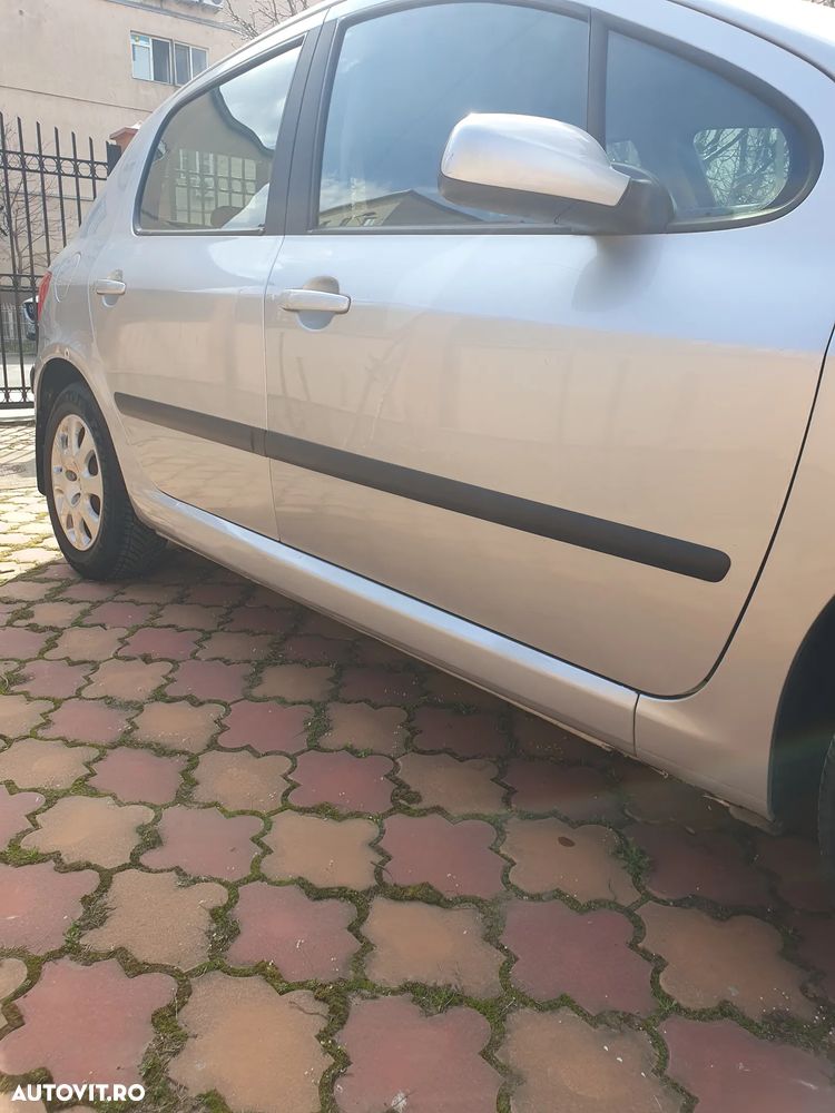 Peugeot 307 1.4HDi XR - 5