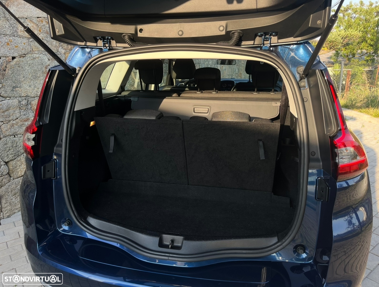 Renault Grand Scénic 1.5 dCi Dynamique S SS - 17