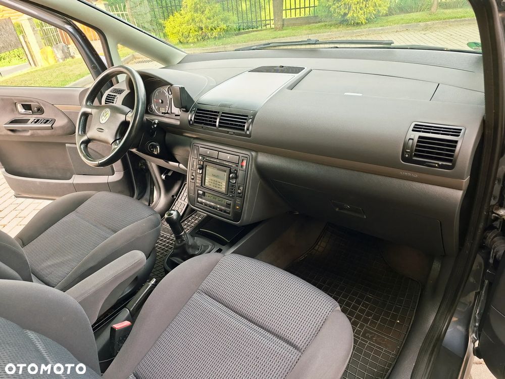 Volkswagen Sharan 2.0 TDI Highline - 12