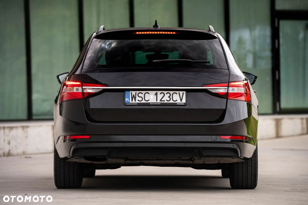 Skoda Superb 2.0 TDI Active DSG7 - 5